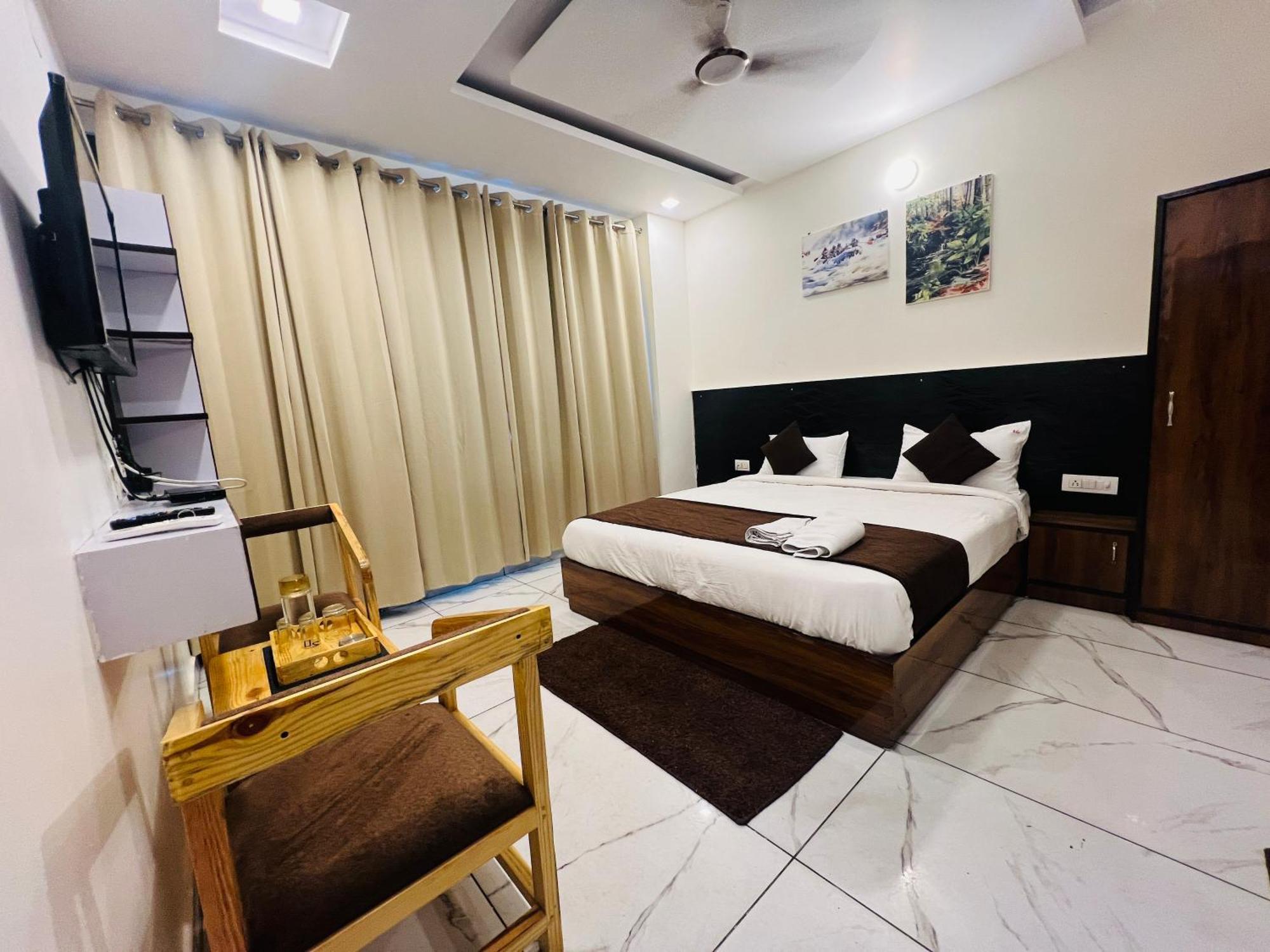 The Royal Galaxy Rishīkesh Exterior foto