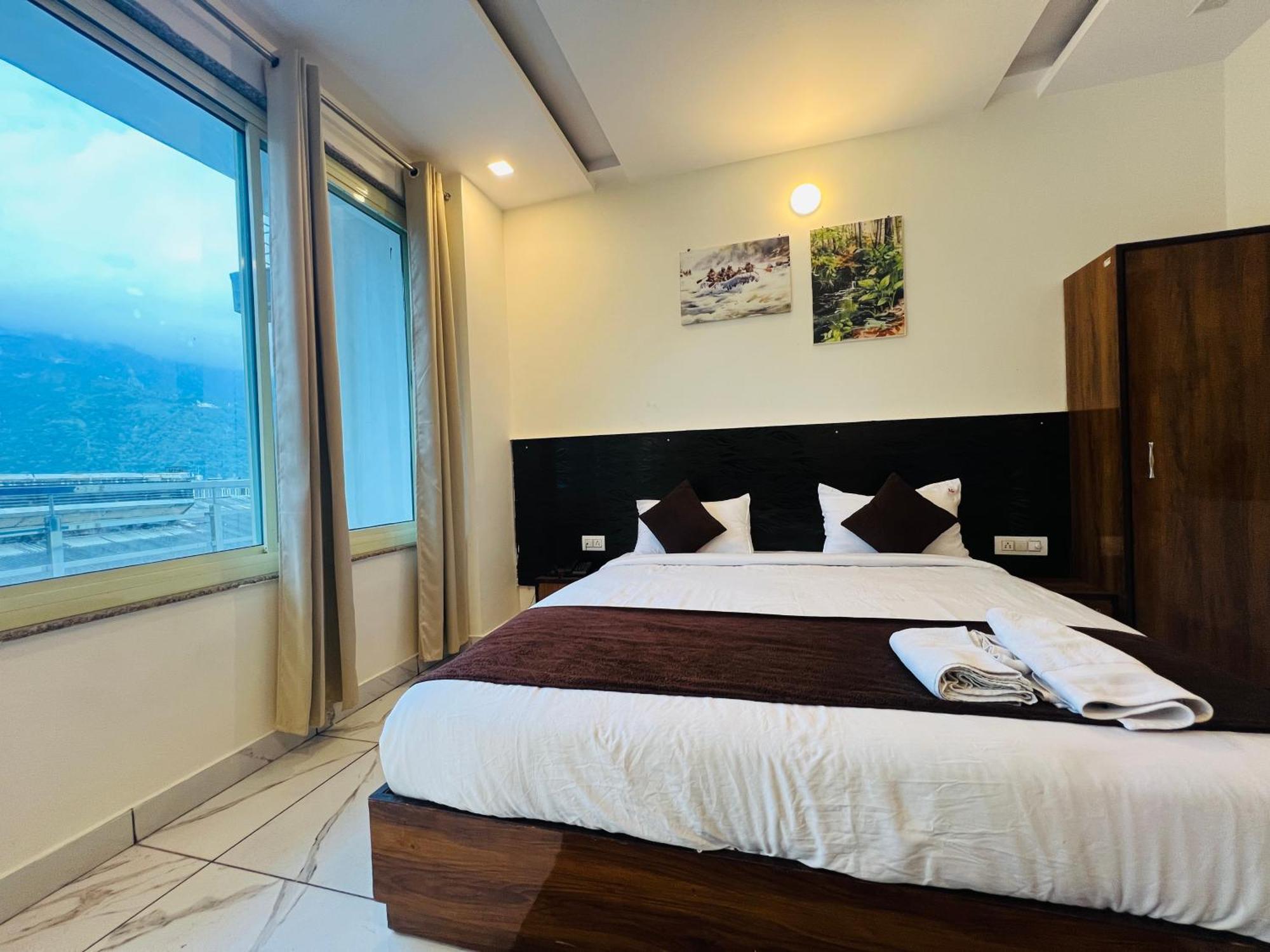 The Royal Galaxy Rishīkesh Exterior foto